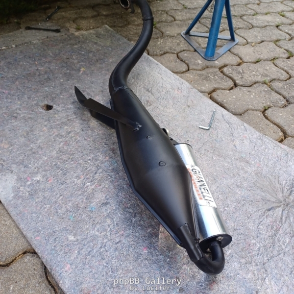 Auspuff ändern / bauen
