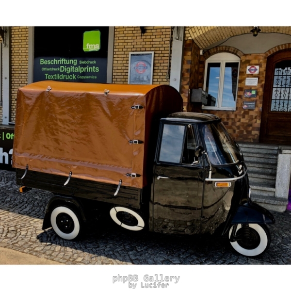 Black TucTuc APE-Fans